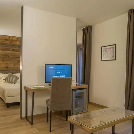 Garni Caminetto 4* Madonna di Campiglio
